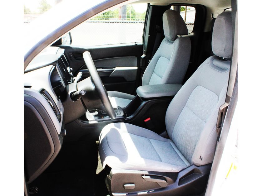 Used 2015 Summit White Chevrolet 2WD WT image 4