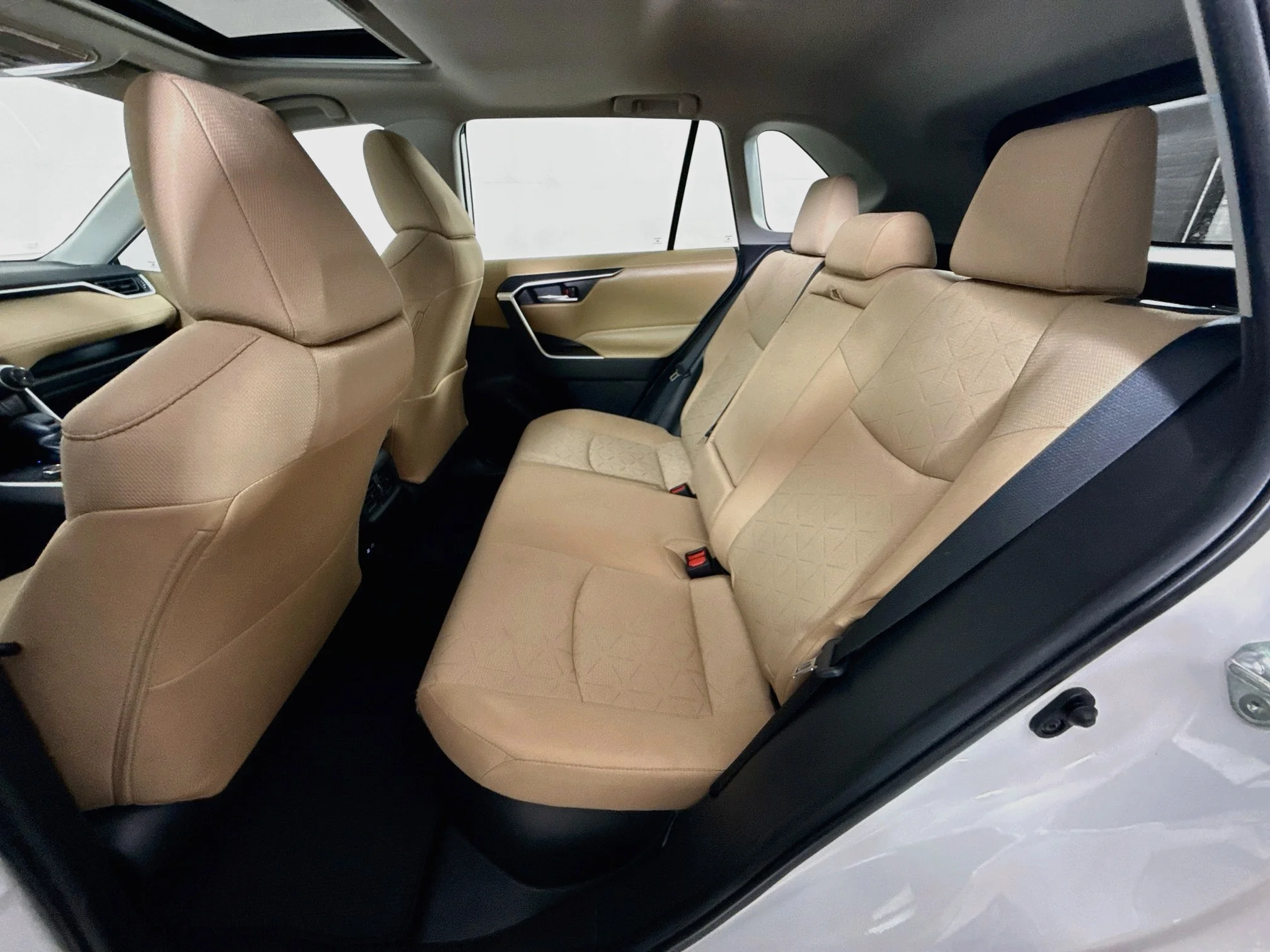 Certified Used 2023 Ice Cap Toyota Hybrid XLE image 23