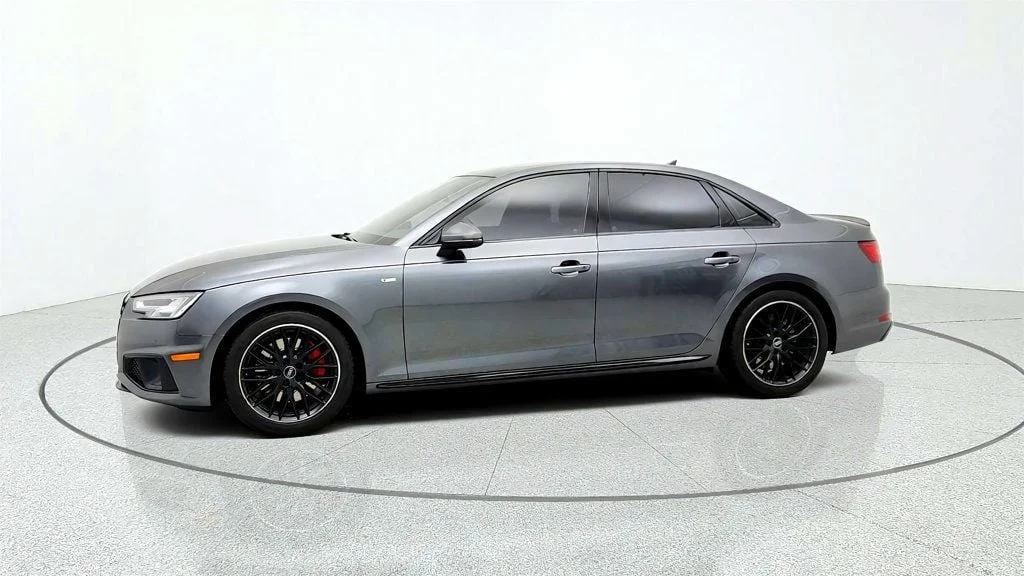 Used 2019 Daytona Gray Pearl Effect Audi Premium Plus 45 TFSI quattro w/ Black Optic Plus Pkg & B&O Sound image 8