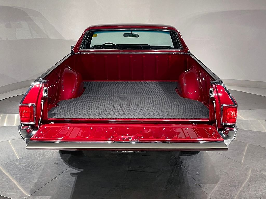 Used 1972 Red Chevrolet  image 39