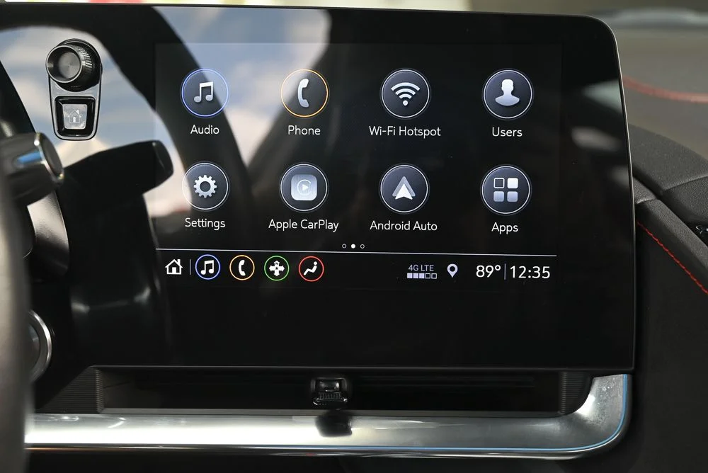 Used 2020 Black Chevrolet Stingray image 19