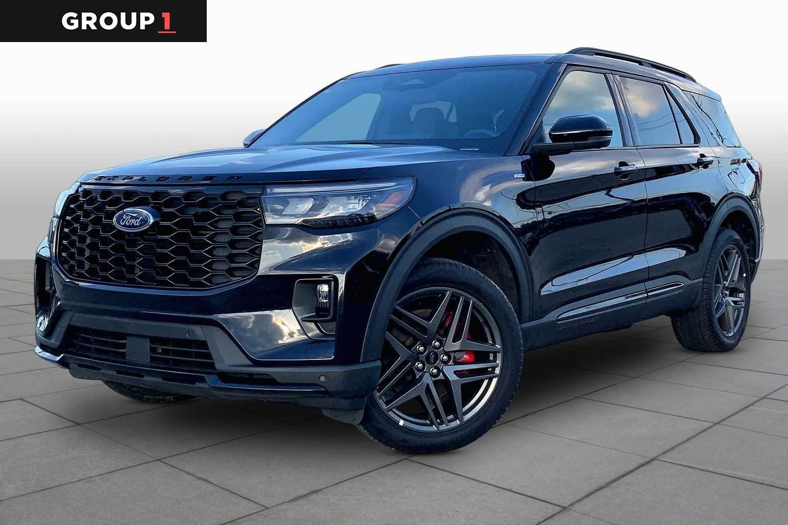 2025 Ford Explorer ST-LINE 4WD (PL535)'s photo
