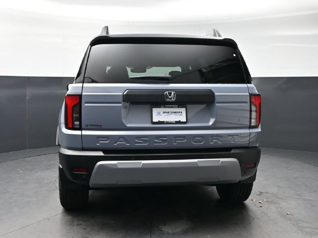 New 2026 Sonic Gray Pearl Honda RTL image 6