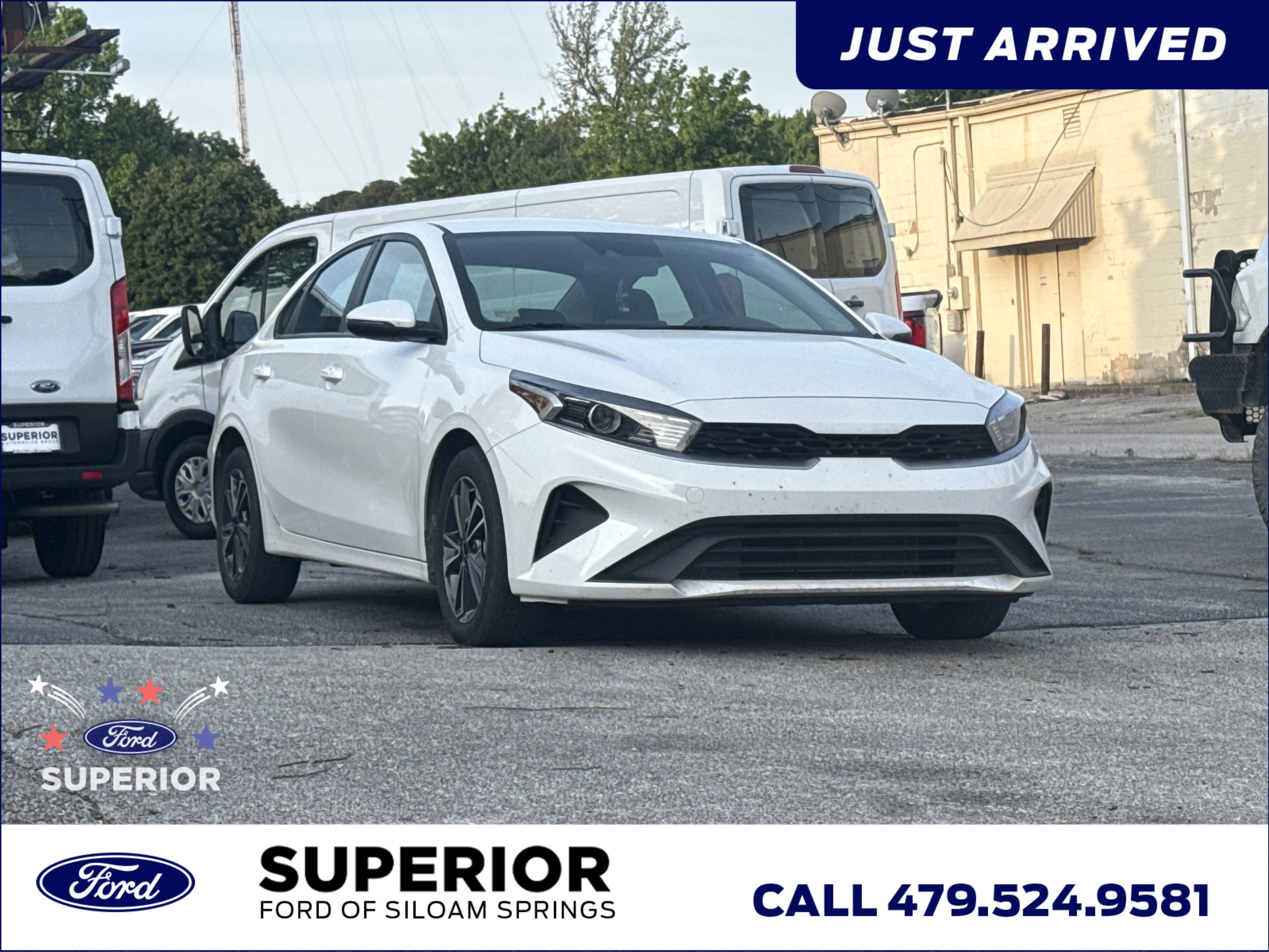 2023 Kia Forte LXS AT's photo