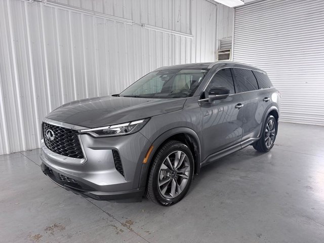 2024 INFINITI QX60 LUXE