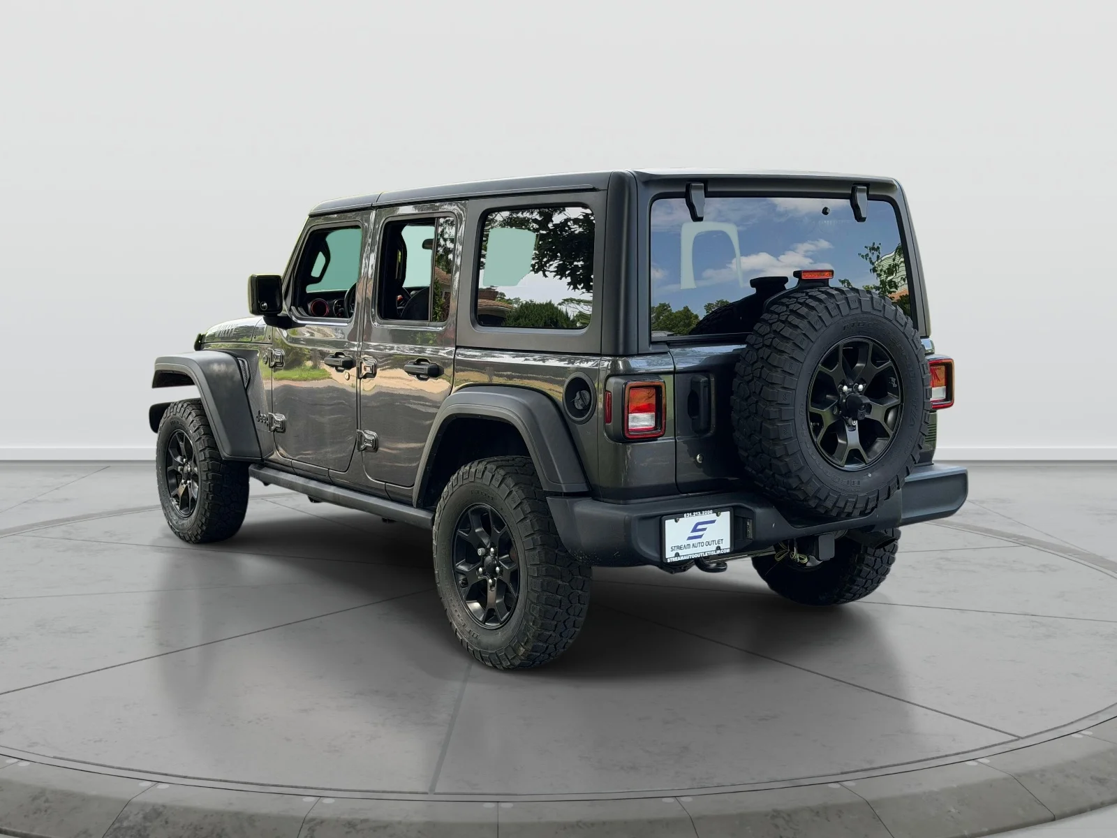Used 2022 Gray Jeep Unlimited Willys image 4