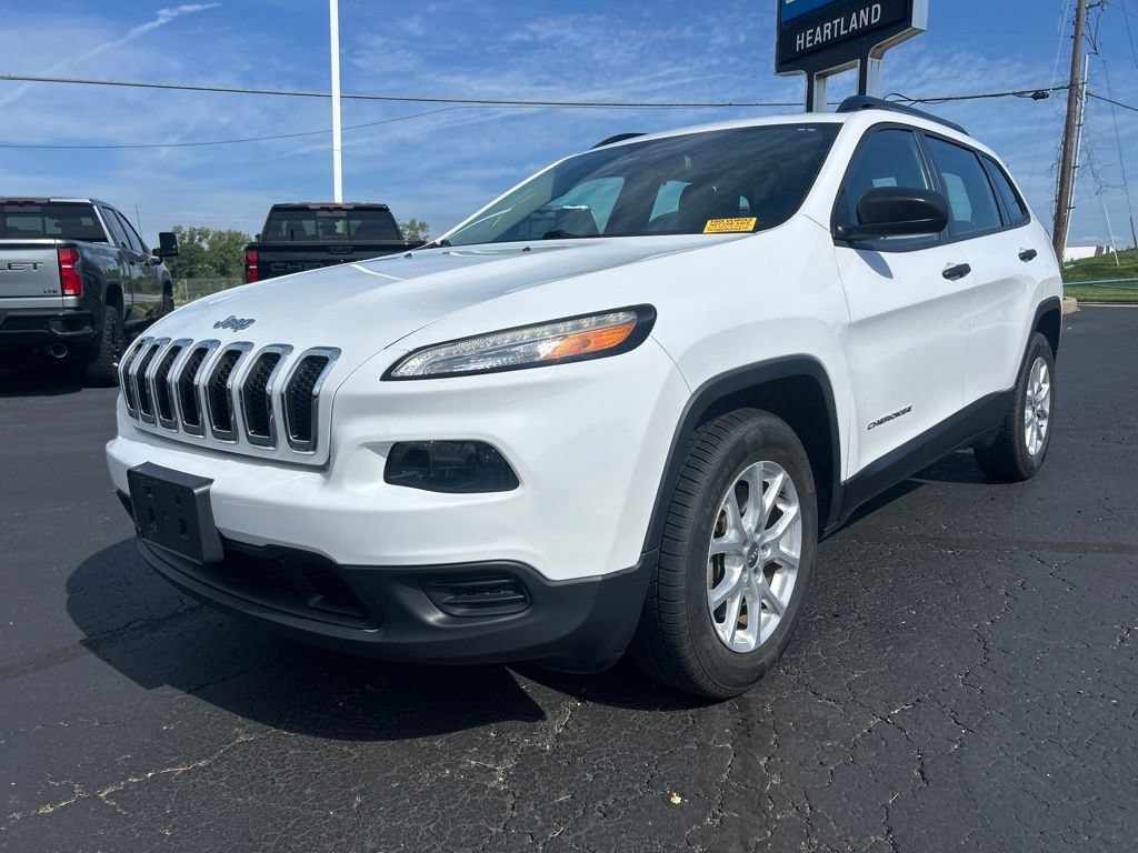 2015 Jeep Cherokee Sport 4X4's photo