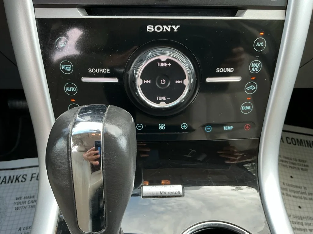 Used 2014 Black Ford Limited image 17