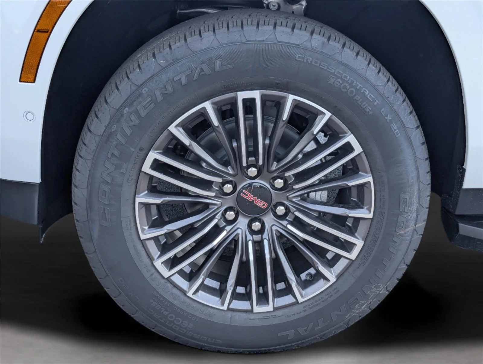 New 2026 Summit White GMC Elevation image 22