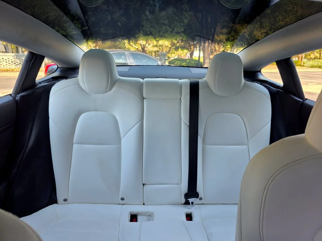 Used 2021  Tesla Long Range image 22