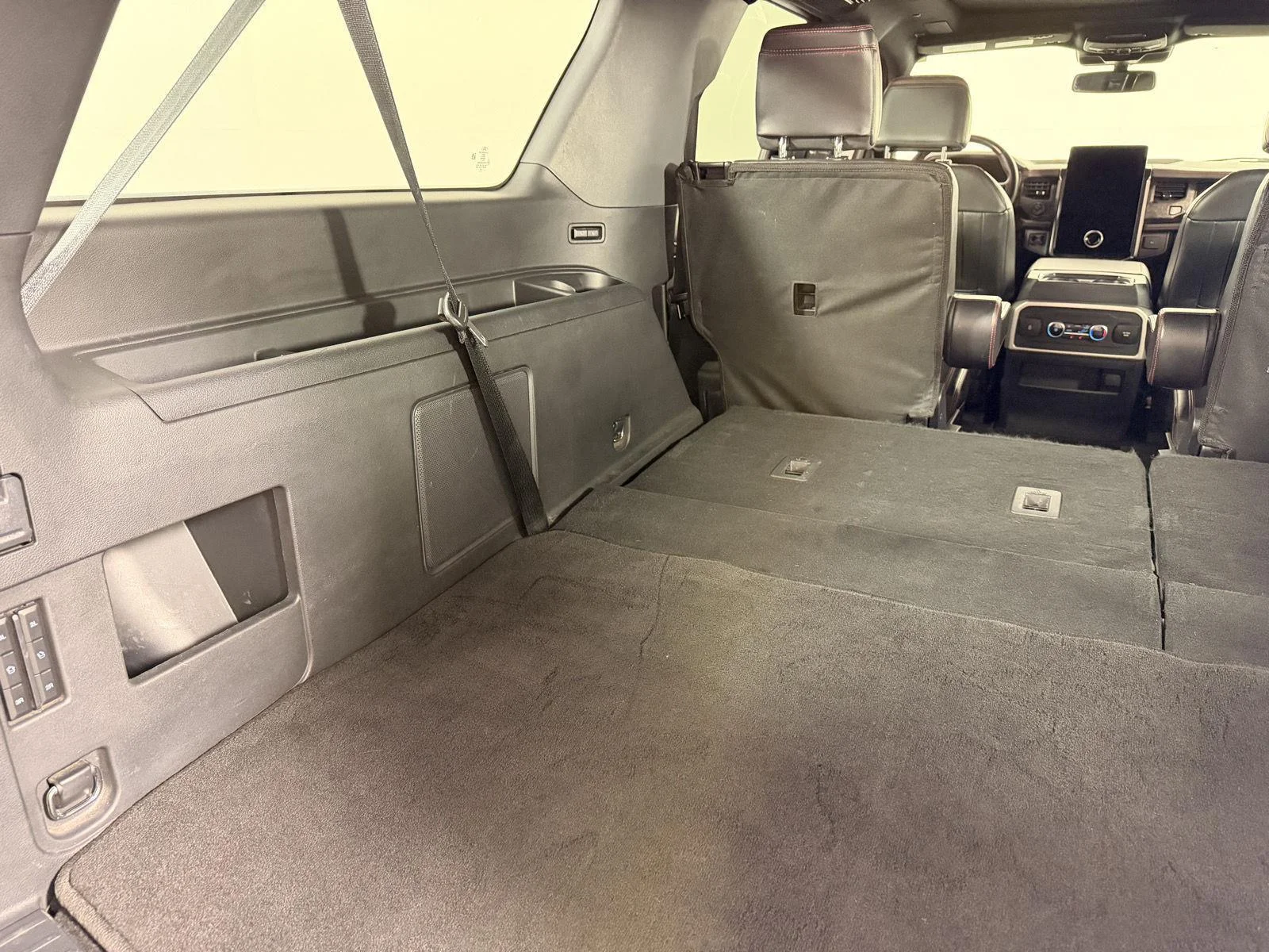Used 2022 Dark Matter Gray Ford Limited image 7