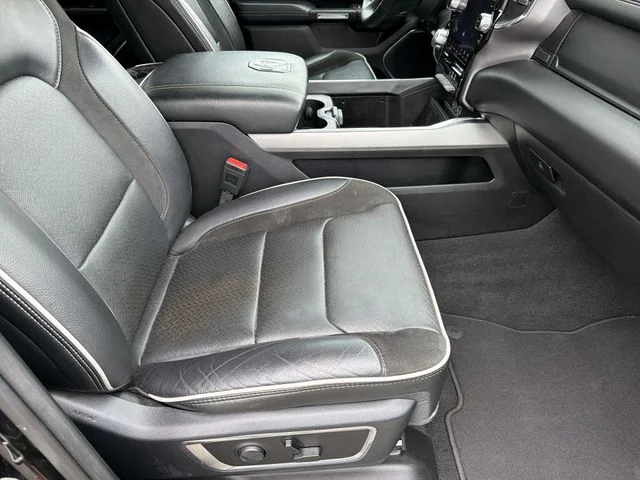 Used 2025 Black Ram Laramie image 30