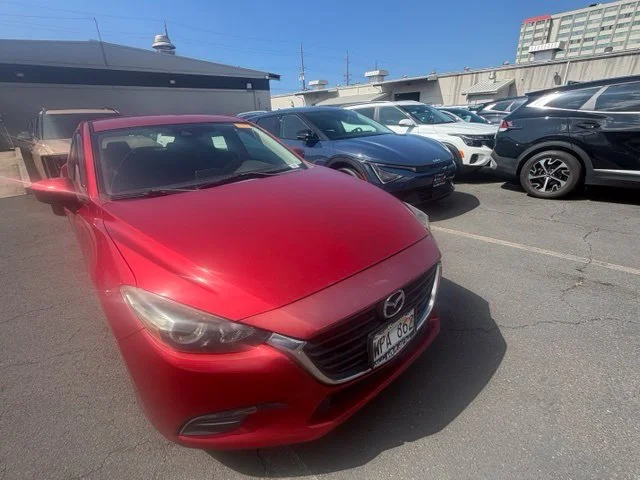 Used 2018 Red Mazda Sport image 2