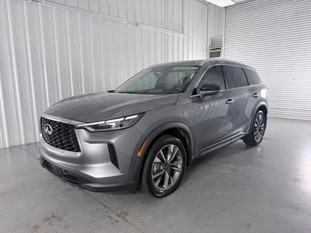 2024 INFINITI QX60 LUXE