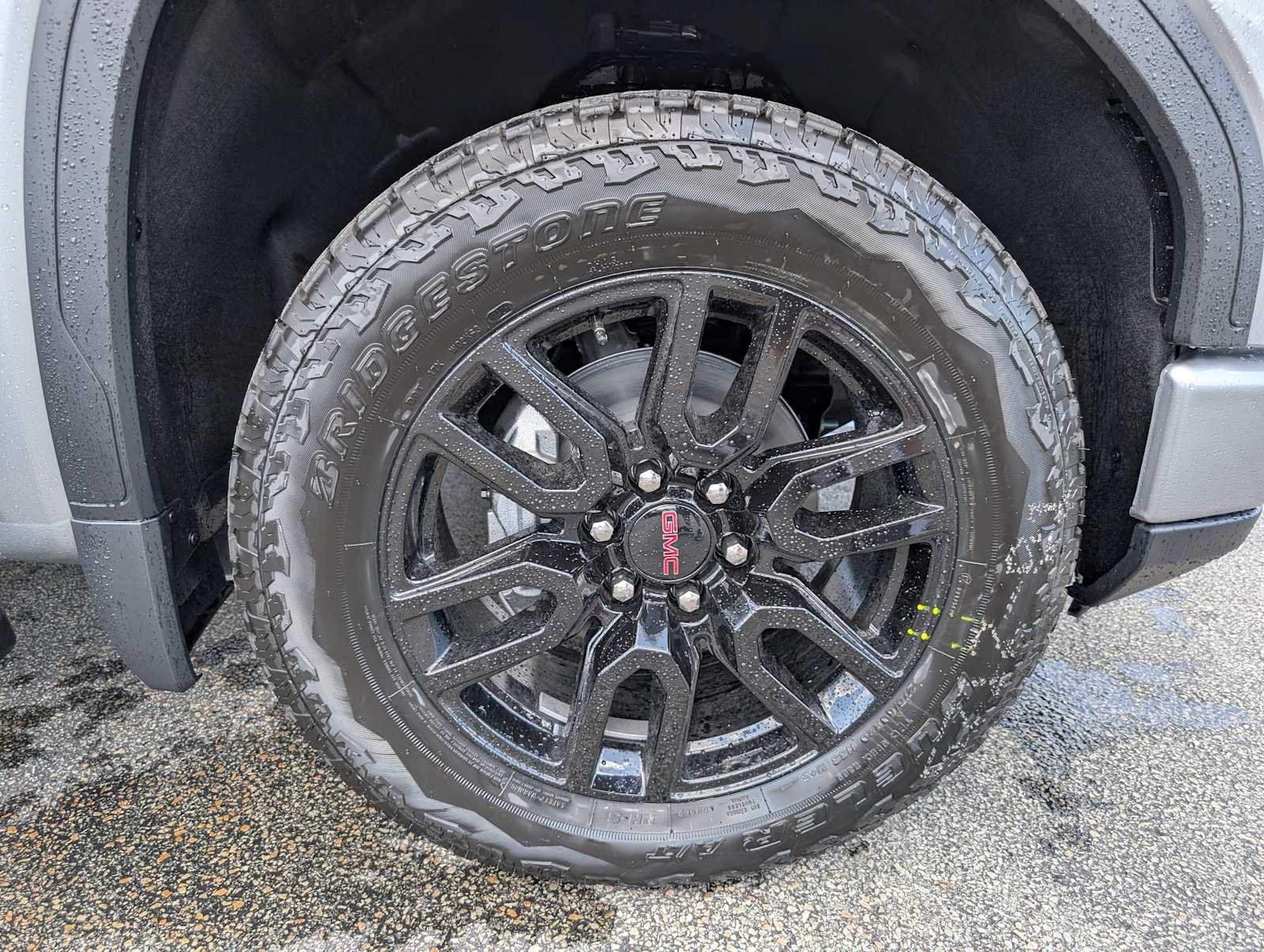 New 2026 Sterling Metallic GMC Elevation image 3