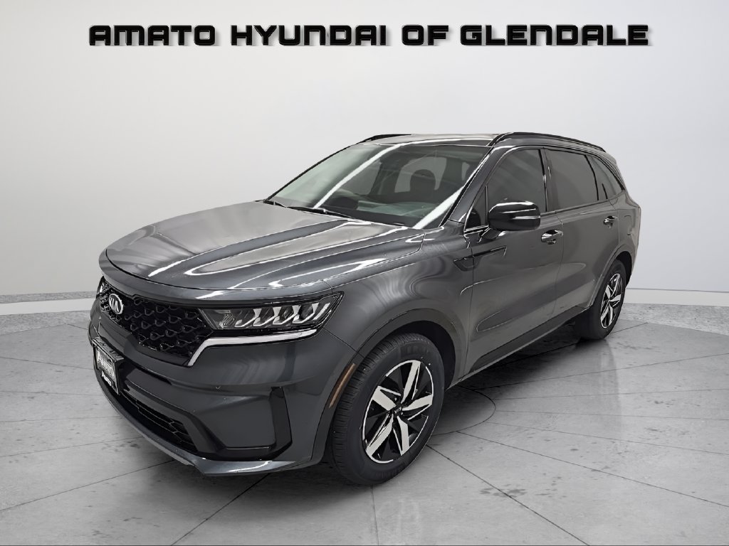 Used 2021 Gray Kia S image 1