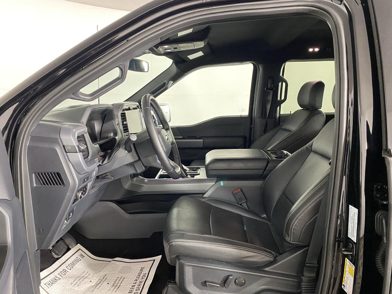 Used 2025 Agate Black Ford XLT image 12
