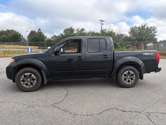 Used 2019 Blue Nissan PRO-4X image 6