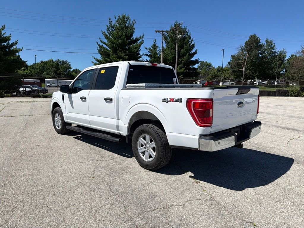 Used 2021 Oxford White Ford XLT image 9