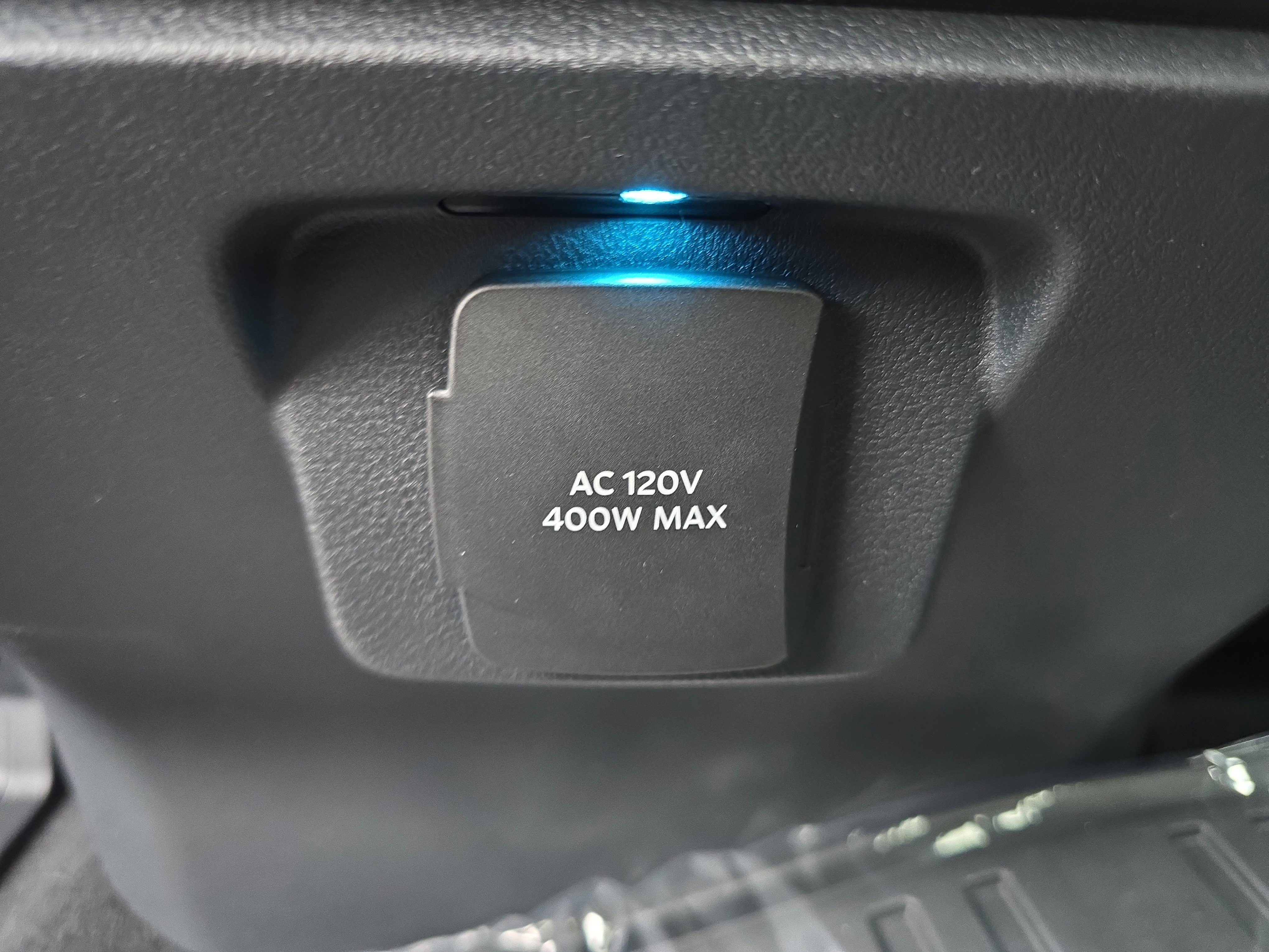 New 2026 Agate Black Metallic Ford Lariat® image 31