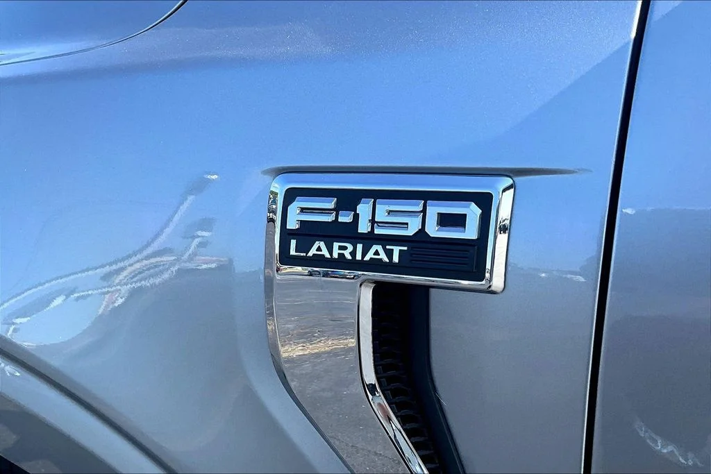 New 2026 Iconic Silver Metallic Ford Lariat® image 9
