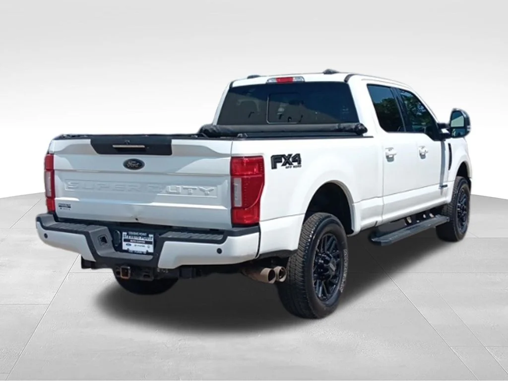 Used 2022 Star White Metallic Tri-Coat Ford Lariat image 7