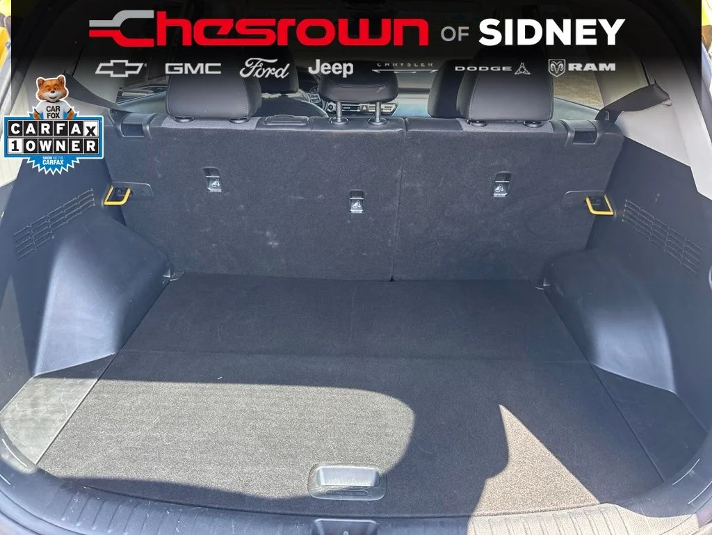 Used 2022 Yellow Kia Nightfall image 27