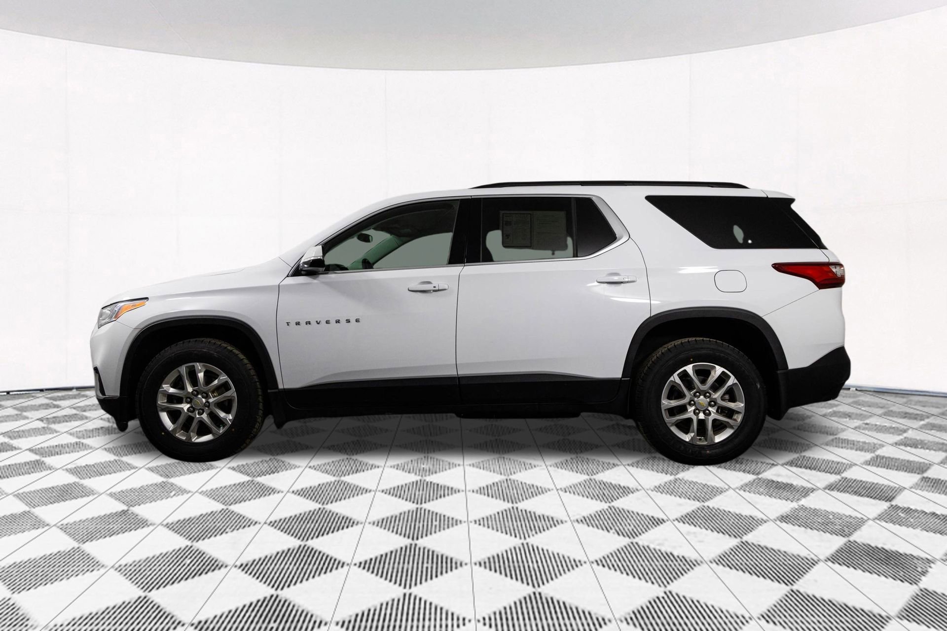 2021 CHEVROLET TRAVERSE - Image 10