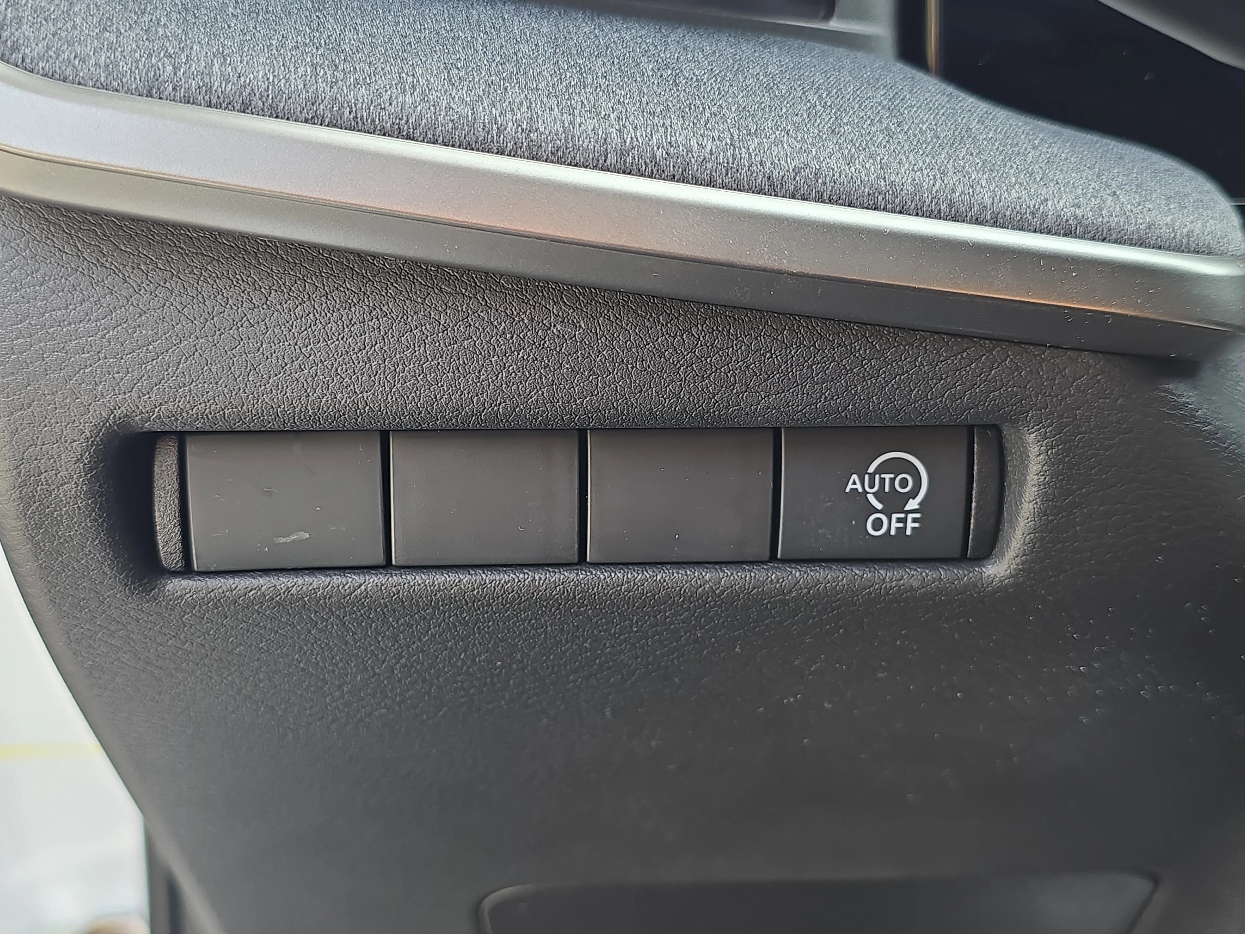 2026 Nissan KICKS SV - Photo 29