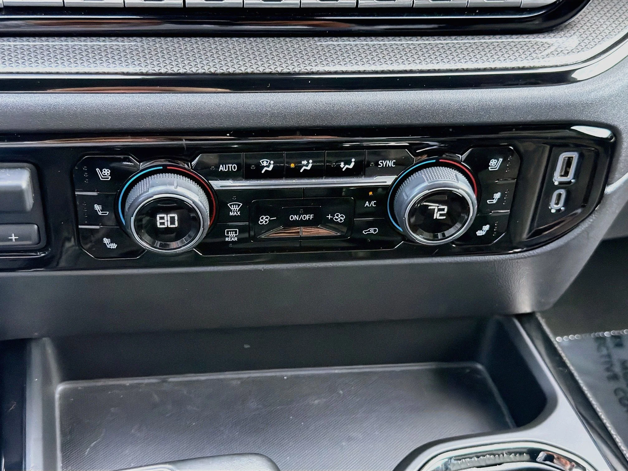 Used 2023 Red Hot Chevrolet ZR2 image 32