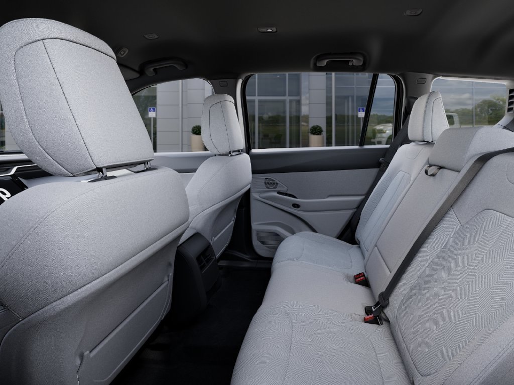 New 2026 Diamond Black Crystal Pearl-Coat Exterior Paint Jeep Laredo image 23