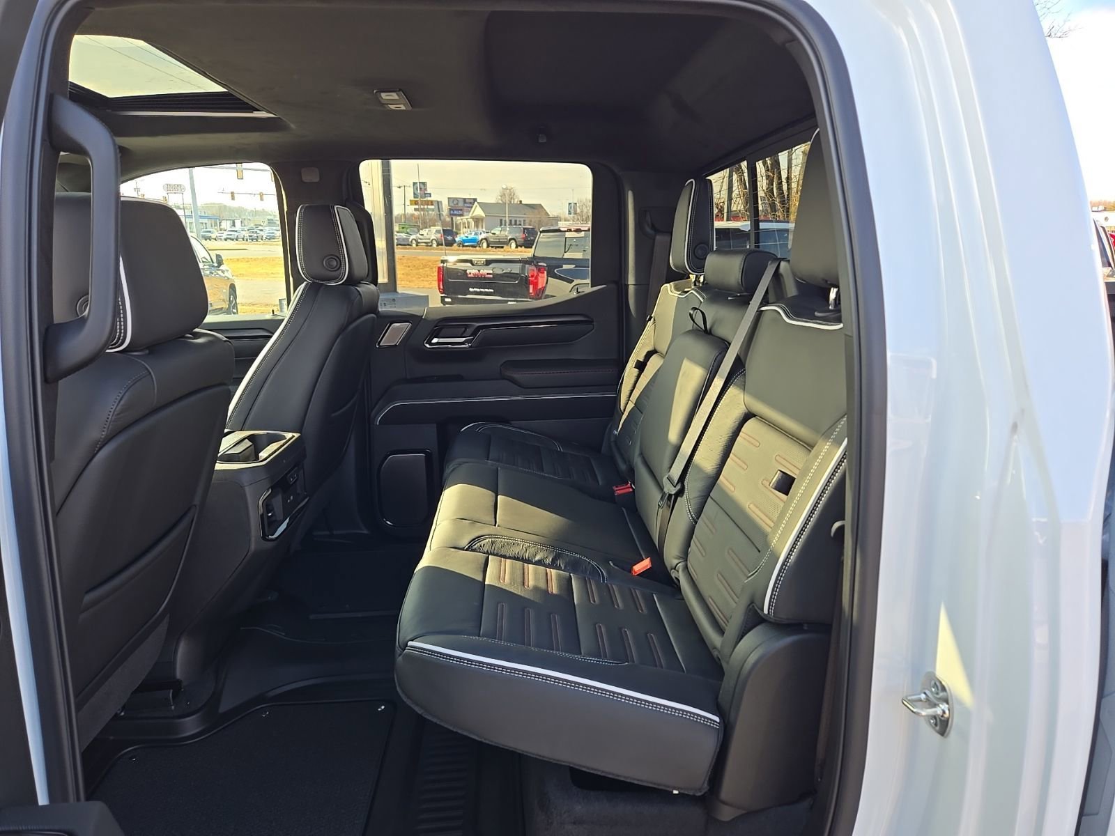 2026 GMC Sierra 1500 AT4X - Photo 26