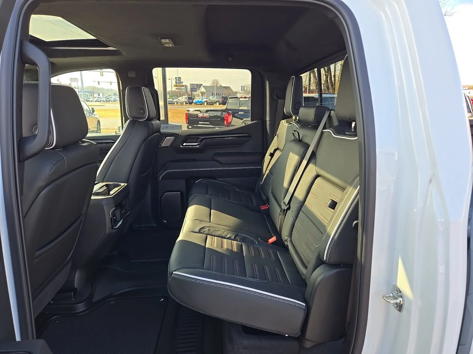 2026 GMC Sierra 1500 AT4X - Photo 26