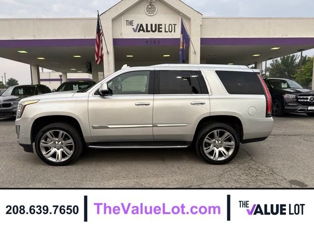 2017 Cadillac Escalade Luxury