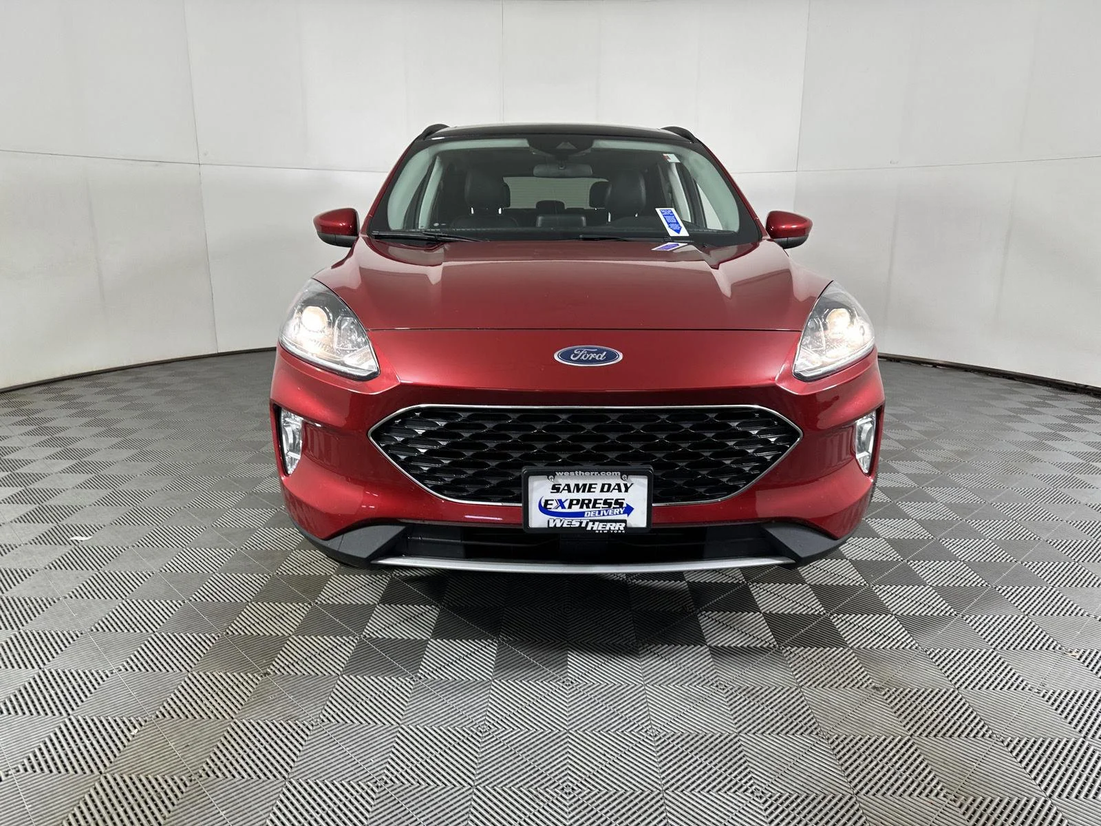 Used 2022 Rapid Red Metallic Tinted Clearcoat Ford SEL image 2