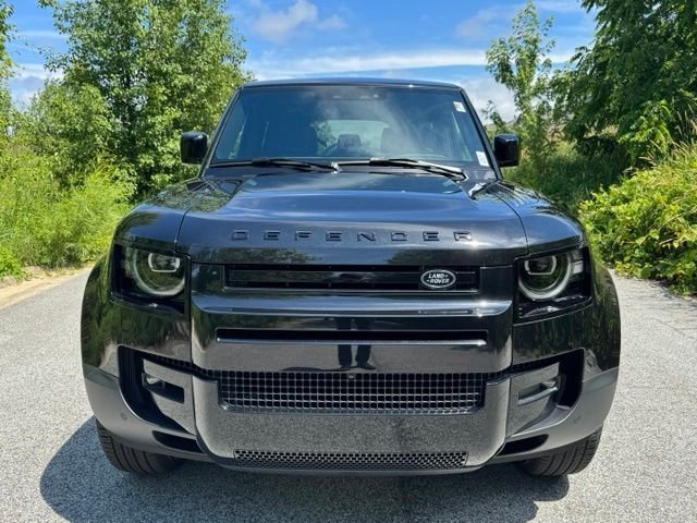 New 2026 Santorini Black Land Rover S image 3