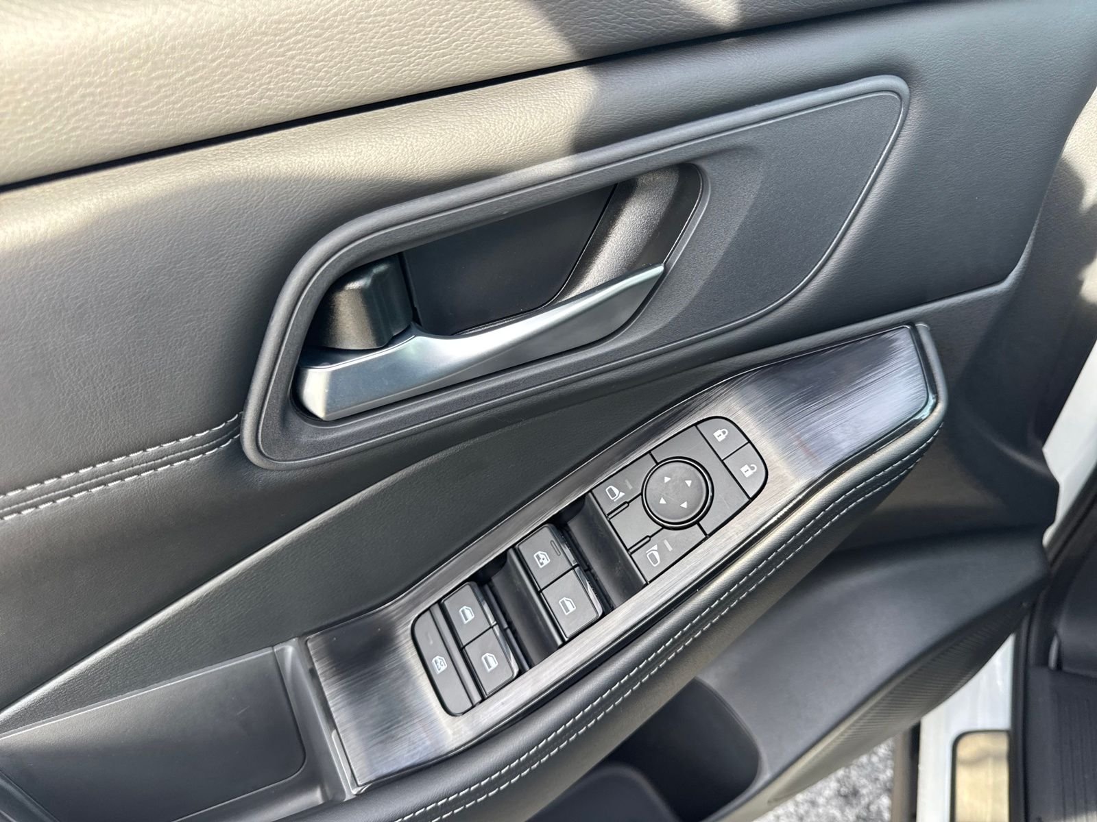 New 2026 Nissan Rogue Dark Armor 4D Sport Utility