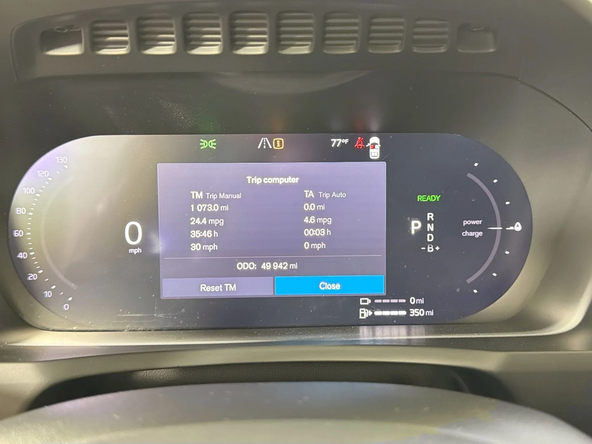 Certified Used 2023 Bright Dusk Volvo Plus image 11