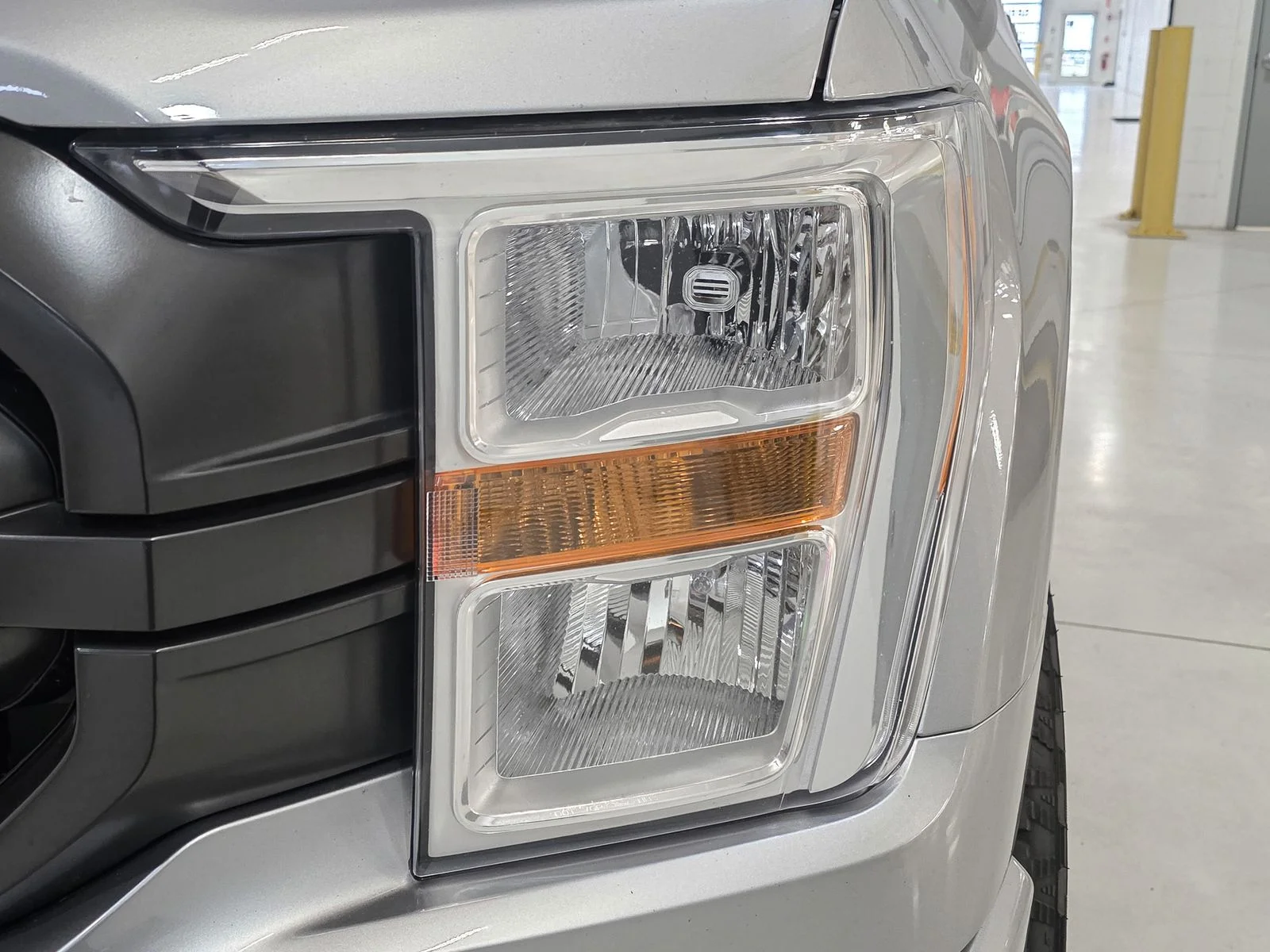 Used 2022 Silver Ford XLT image 14