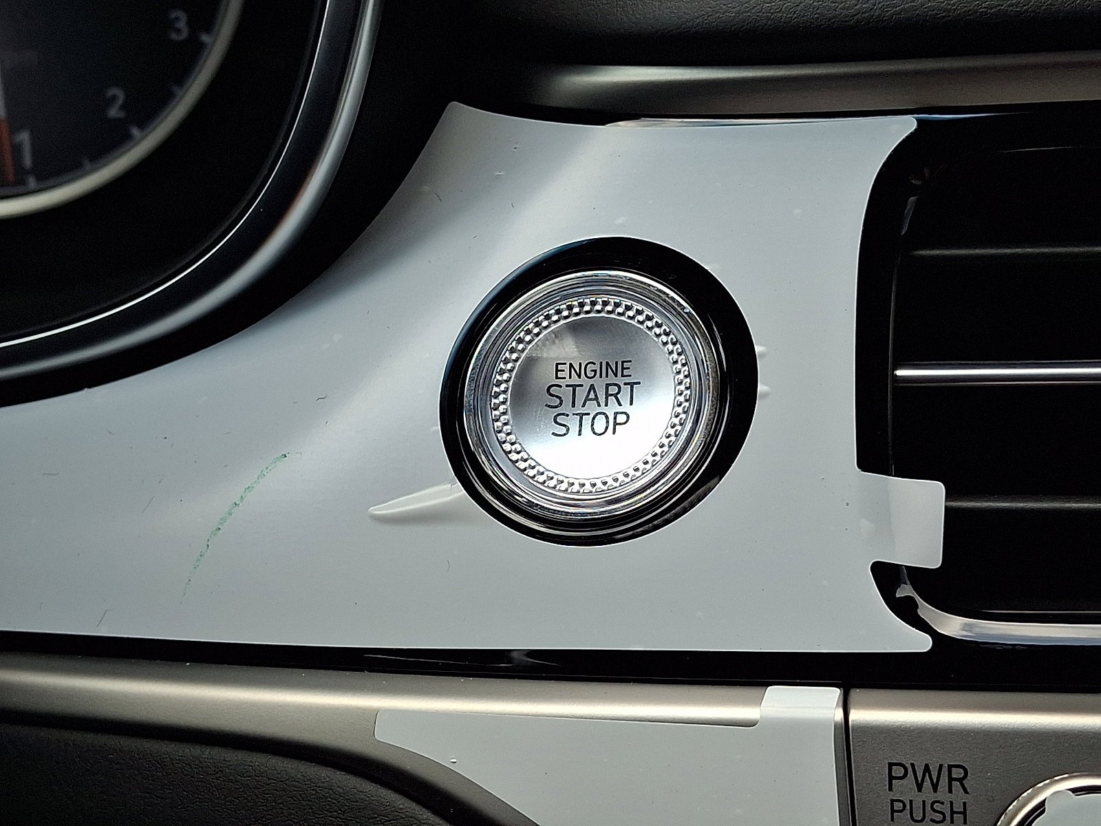 New 2026 Vatna Gray Genesis 2.5T image 18
