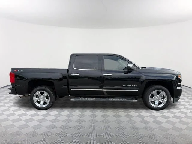 Used 2018 BLACK Chevrolet LTZ image 4