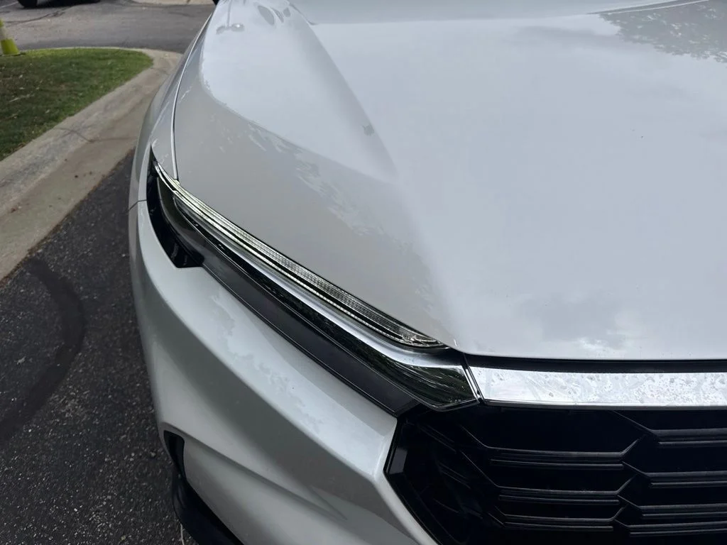 Used 2024  Honda EX-L image 3
