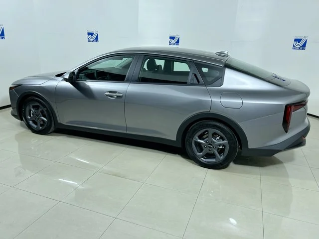 New 2026 STEEL GREY Kia LXS image 3