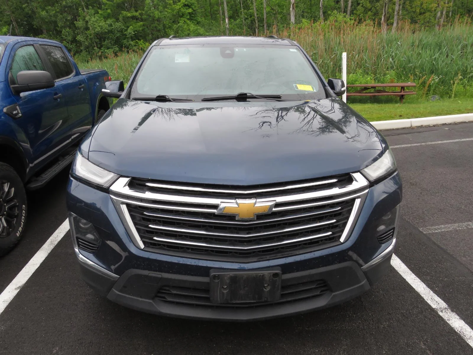 Used 2023 Northsky Blue Metallic Chevrolet LT Cloth image 5