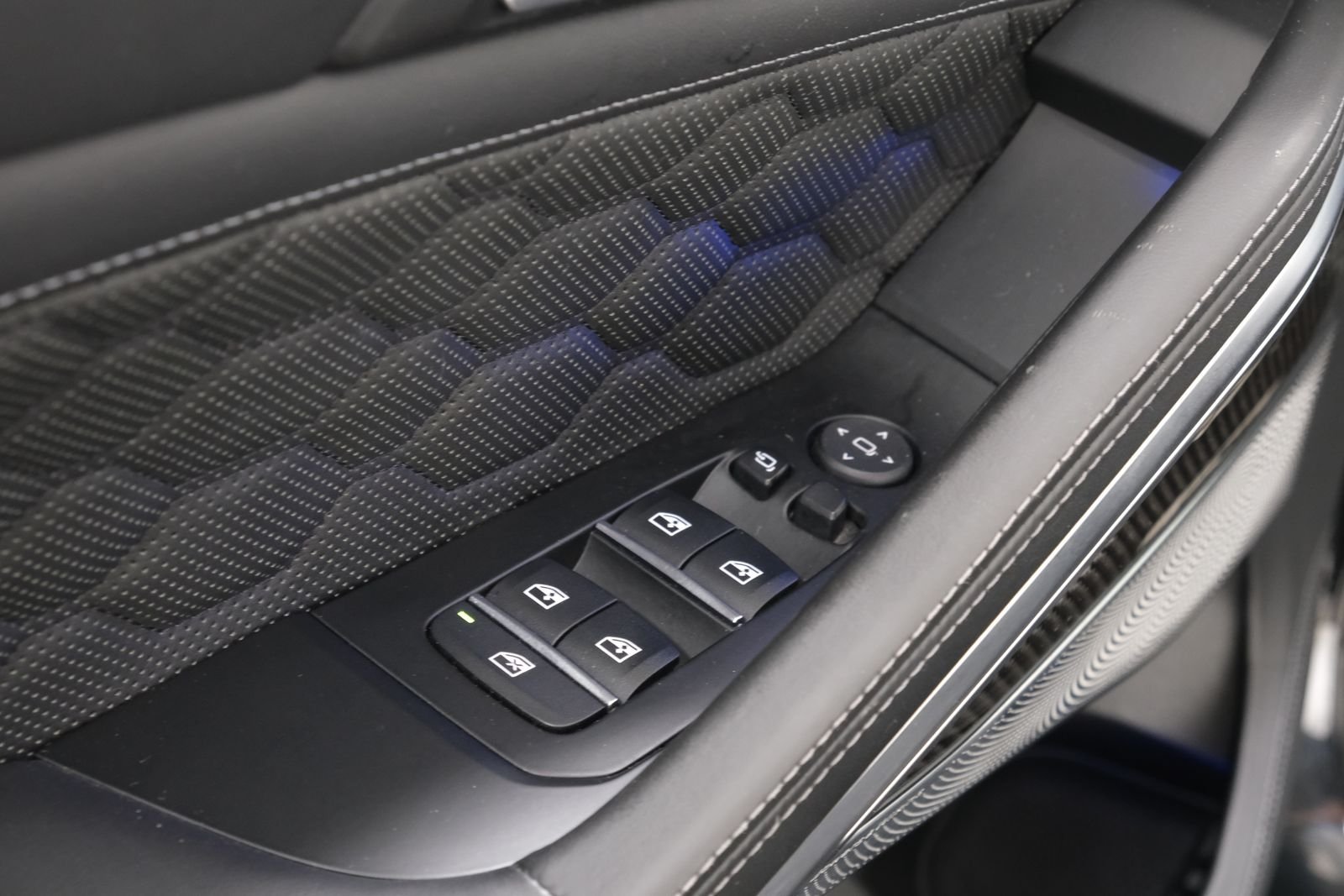 Used 2021 Black Sapphire Metallic BMW Base image 29