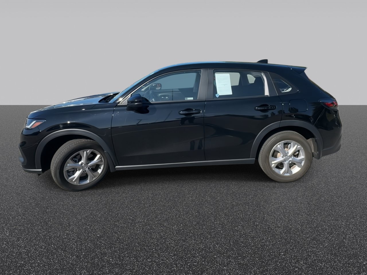 Used 2024 Crystal Black Pearl Honda LX image 5