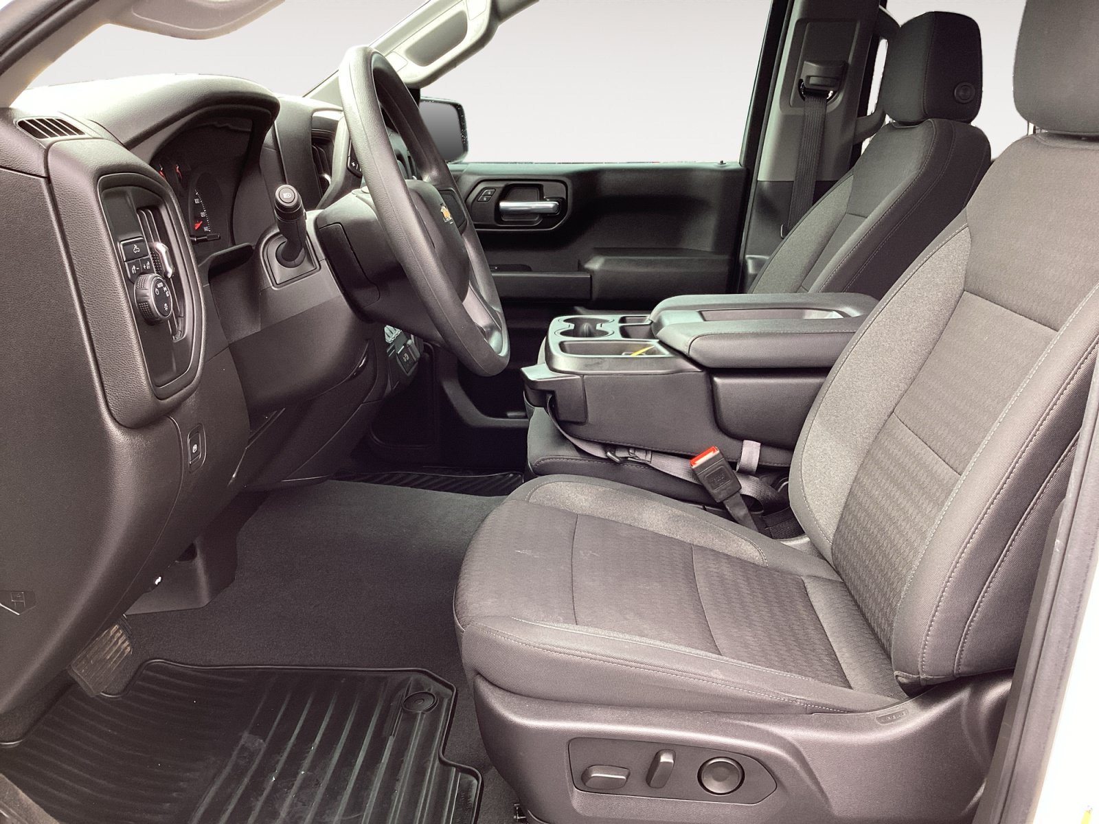 Used 2025 Summit White Chevrolet Custom image 25