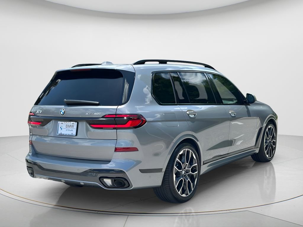 New 2026 Skyscraper Grey Metallic BMW xDrive40i image 6