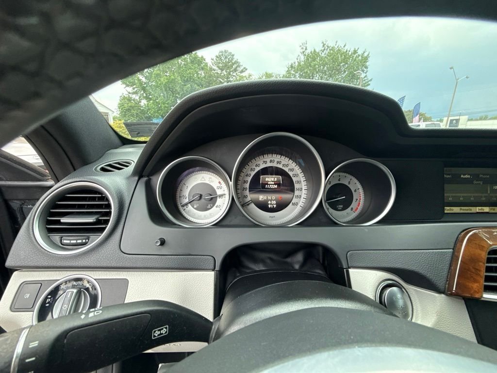Used 2014 Gray Mercedes-Benz C 250 image 15
