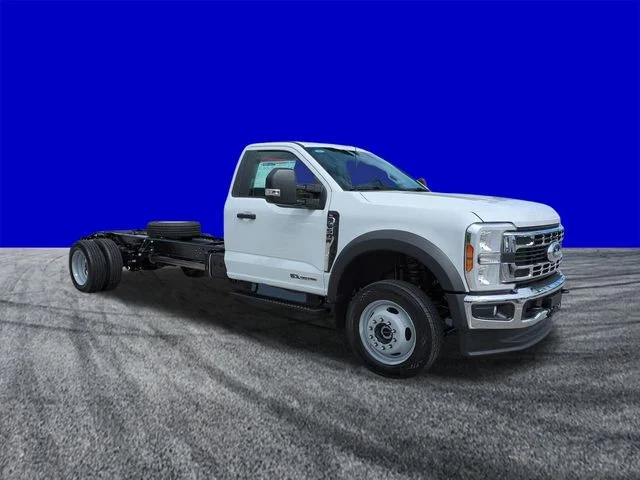 New 2026 Oxford White Ford F-550® XL image 2